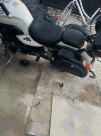 دراجه جاوا للبيع محرك ربع دبل كابريتر بدون اوراق ممسجله  نظافه محرك فول قيمها بالي يرضى الله واخذها اتصل ***********
