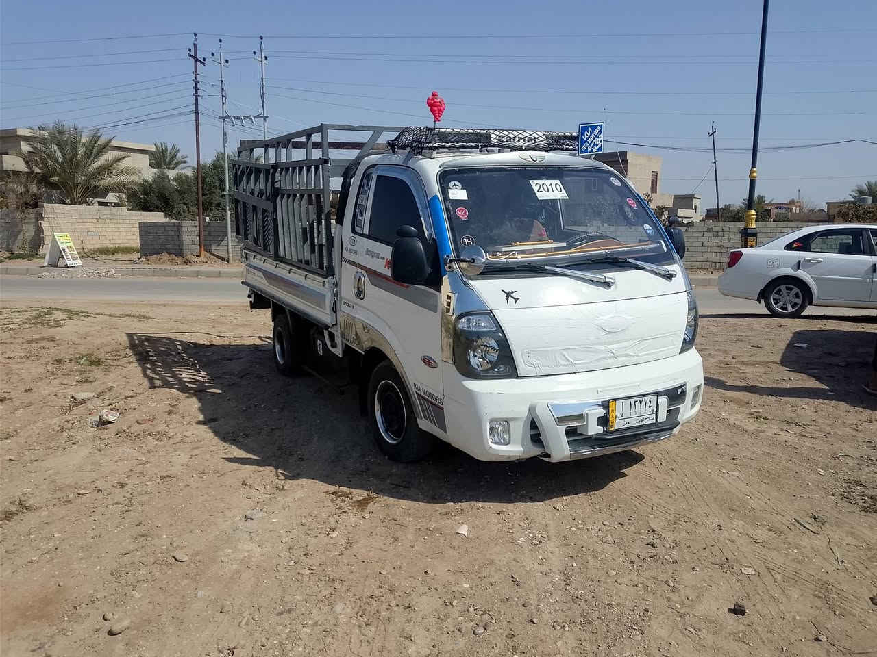 السلام عليكم للبيع كيه حمل 3000 تحويل مباشر  موديل 2010محرك وكير وكسل شرط تايرات فوك النص باتري جديد والكشر شوف العين السعر 85وبيها مجال الاتصال على الرقم ‏‪***********‬‏ مكان صلاح الدين تكريت العلم
