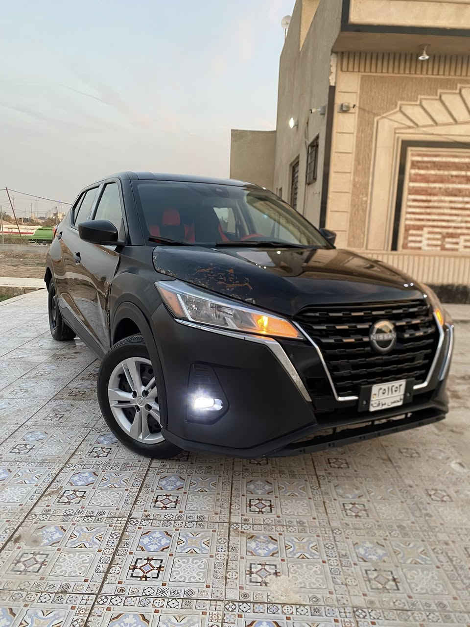 سلام عليكم نيسان كيكز موديل 2023ماشيه 29ميل فقط سياره جديده وجاهزه وارد امريكا بيه تبديل مدكر فقط وتصليخ ربع البنيد وربع الباب مثل ما بين بل صور داخله بسمي حره موصفات كشافات حساسات ماميه ورادار امامي حساسات خلفيه ورادار خلفي نقط عمياء اوتو ستوب تشغل بصمه مانع نزلاق تحديد مسار مثبت سرعه حكم صفحتين شاشه تبريد بلاد ثلج رايده ١٢٥ وبيه مجال عنوان بصره ***********
