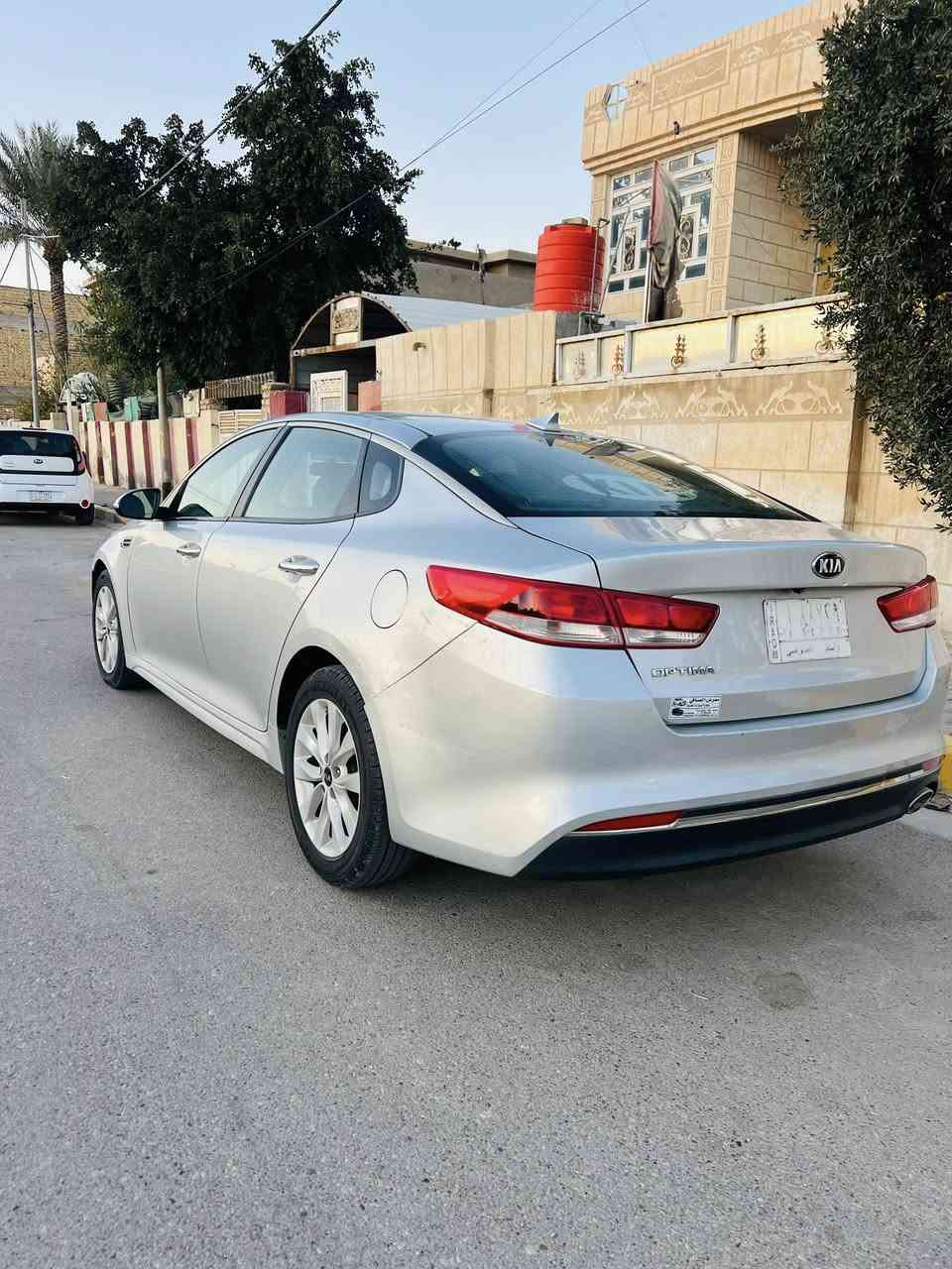 (بيع او مراوس سعره ١٢٥)
اوبتما موديل 2016

حادثة فقط بنيد ونفسيته مصبوغ باقي سيارة مكفولة

صدر كير محرك تبريد كله مكفول

مابيه كل نقص

مكاني بالكوت

***********
