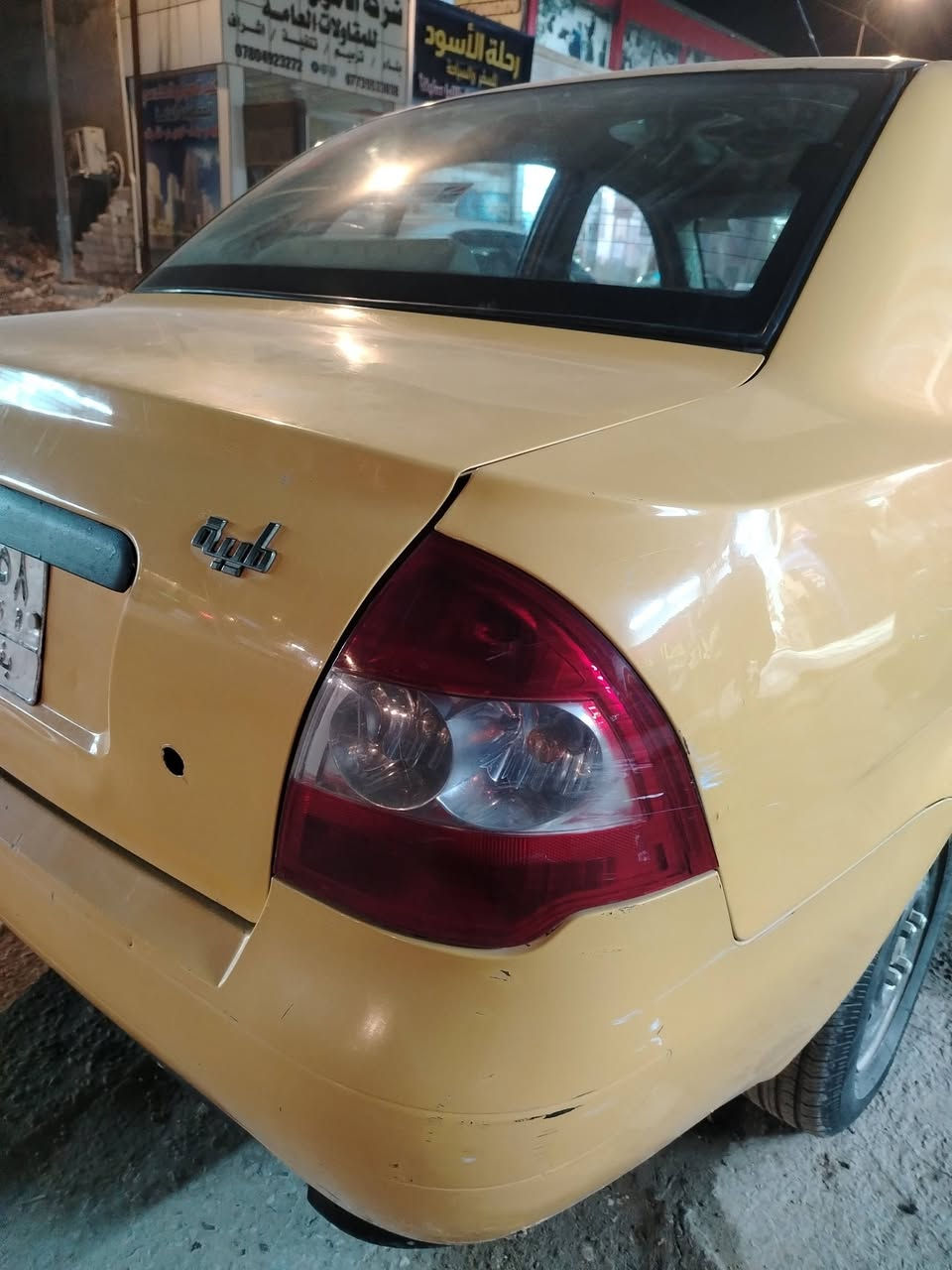 السلام عليكم طيبه موديل ١٥ بيه بس بارد  كير ومكينه كشر مثل ما موضح بلصوره كشر نظيف السياره مصفره هيئه وغرامات رقم بغداد سنويه 27 السياره تخم تاير سعر 31 وبيها مجال تحويل مباشر.   عنوان حله كورنيش
***********
‏‪
