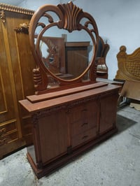 غرفة زان • ٦ قطع • نظيفة