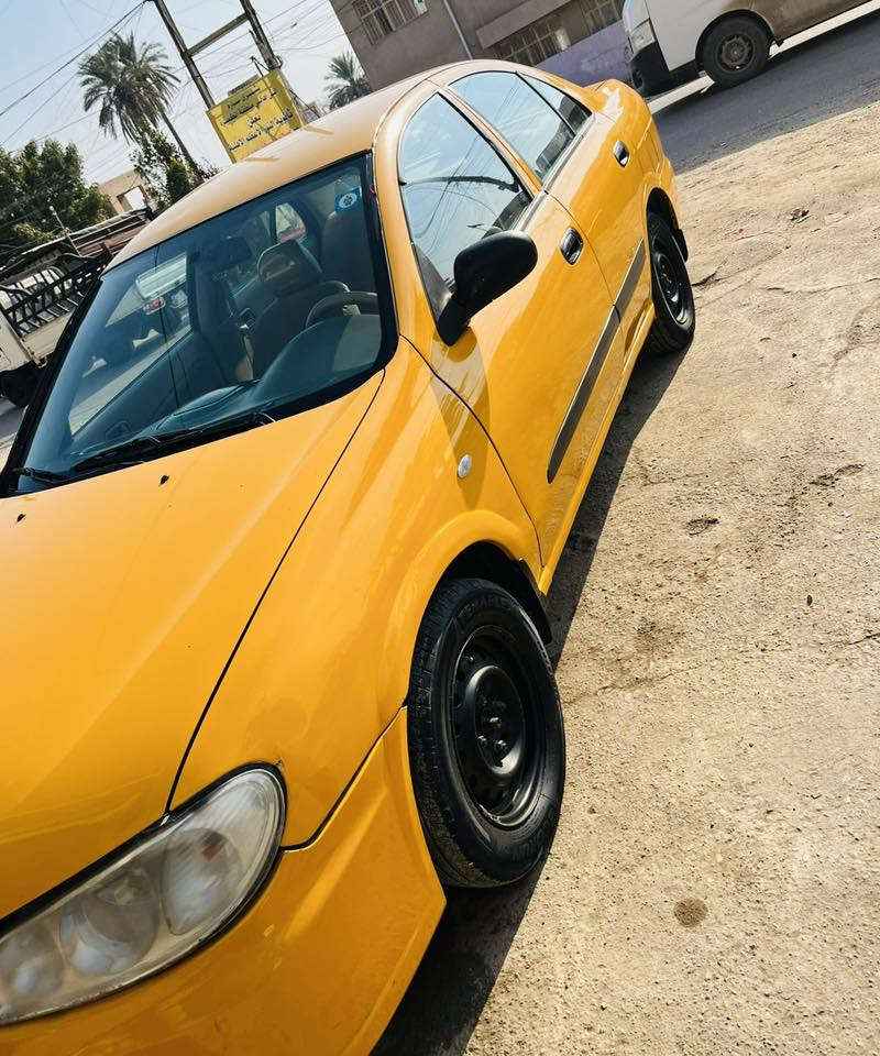 نيسان سني 2011 ياباني محرك قبق اسود كير صدر تبريد سيارة جاهزة ومصفرة هزة ورقم جديد ب85 وبيها مجال ***********
