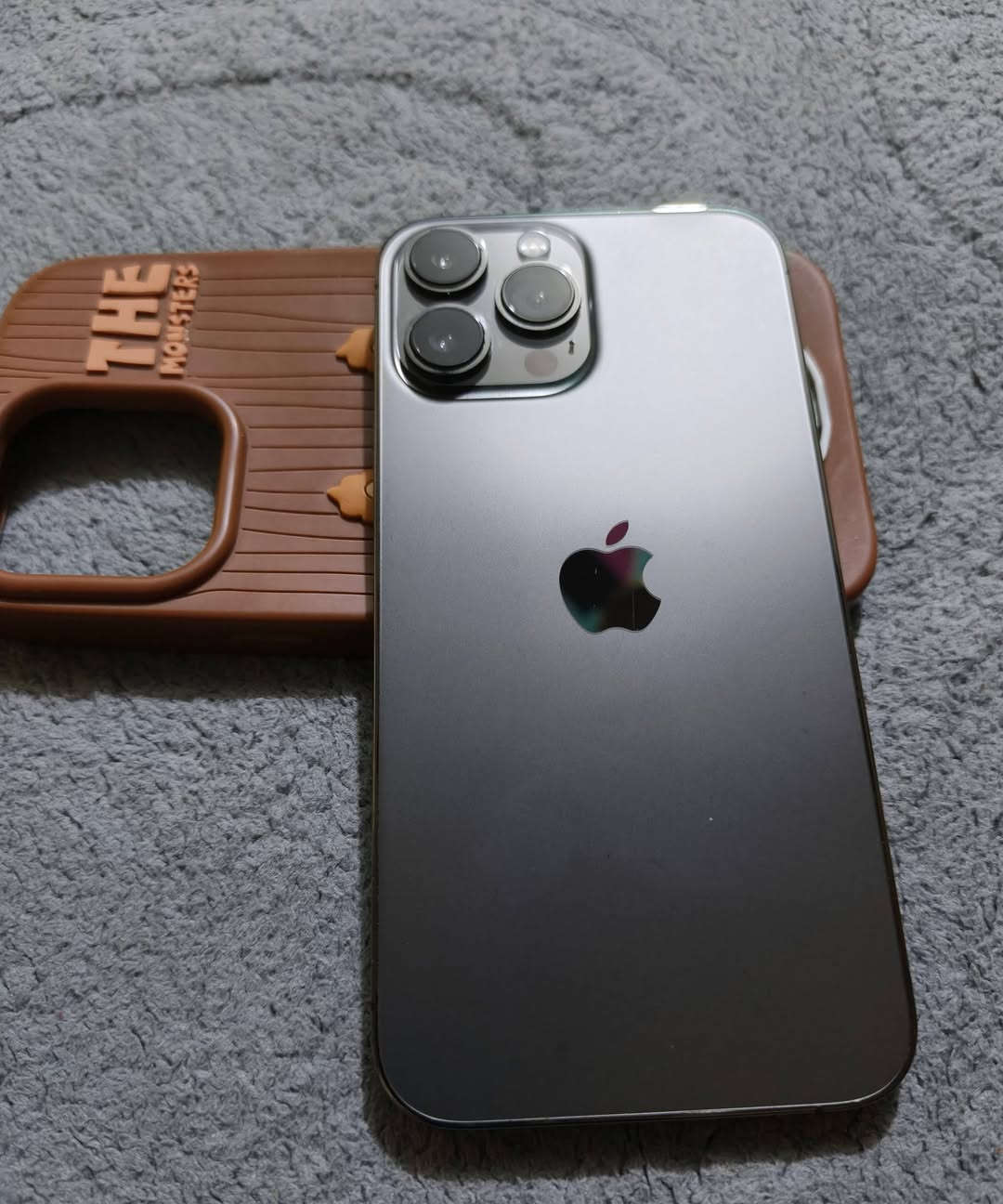 ايفون 13برو ماكس للبيع جاهز اخو الجديد استعمال كلش قليل
ذاكرة ٢٦٥
بطاريه ٩٦ 
الجهاز لامفتوح ولا مصلح 
سعره ٧٠٠ الف وبي مجال حك الجيه


**إذا كنت صاحب هذا الإعلان وتريد حذفه لأي سبب، رجاءا أرسل رسالة إلى الدعم الفني**