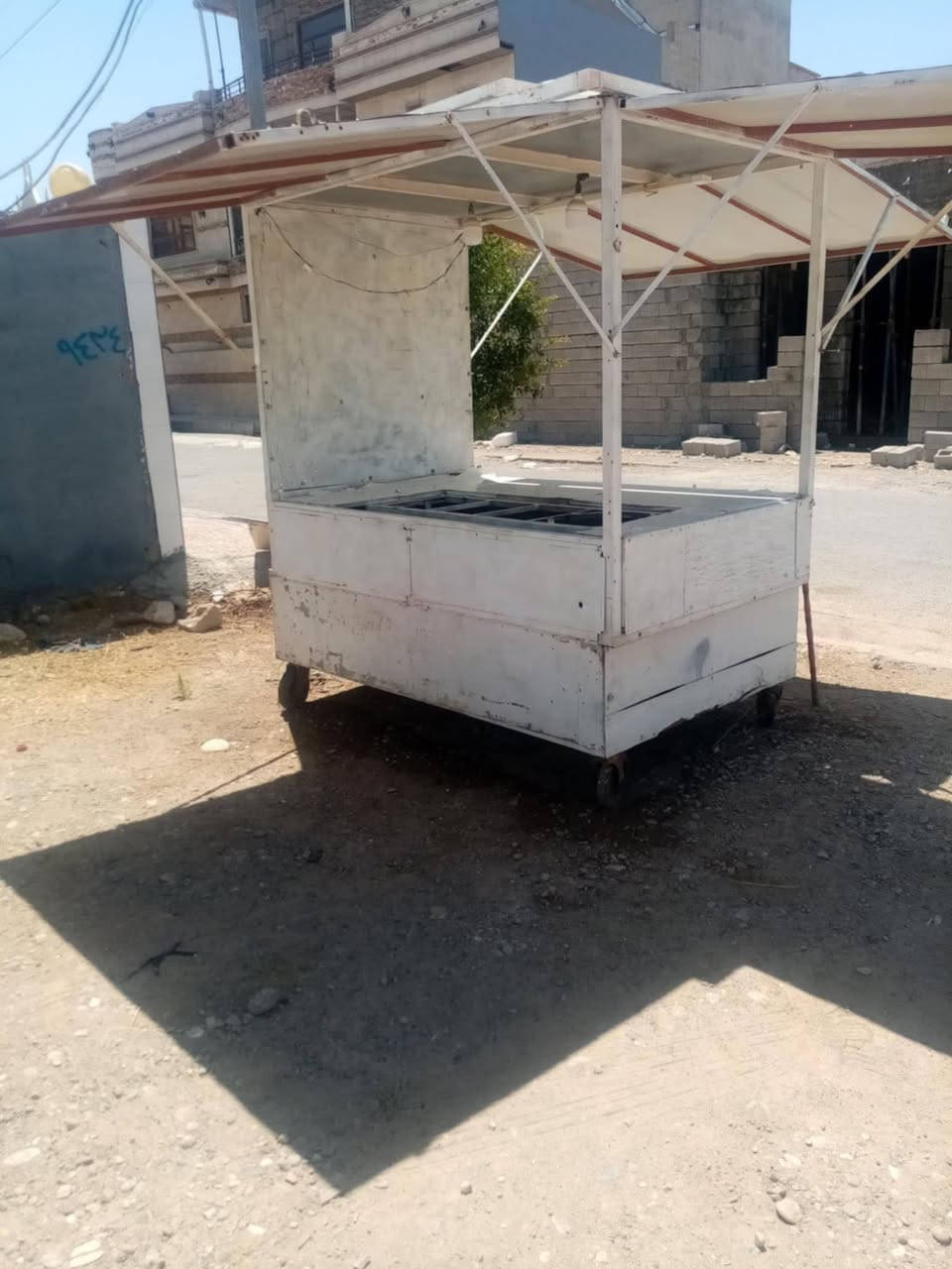 للبیع  مکان  اربیل بنسلاوە   ***********
