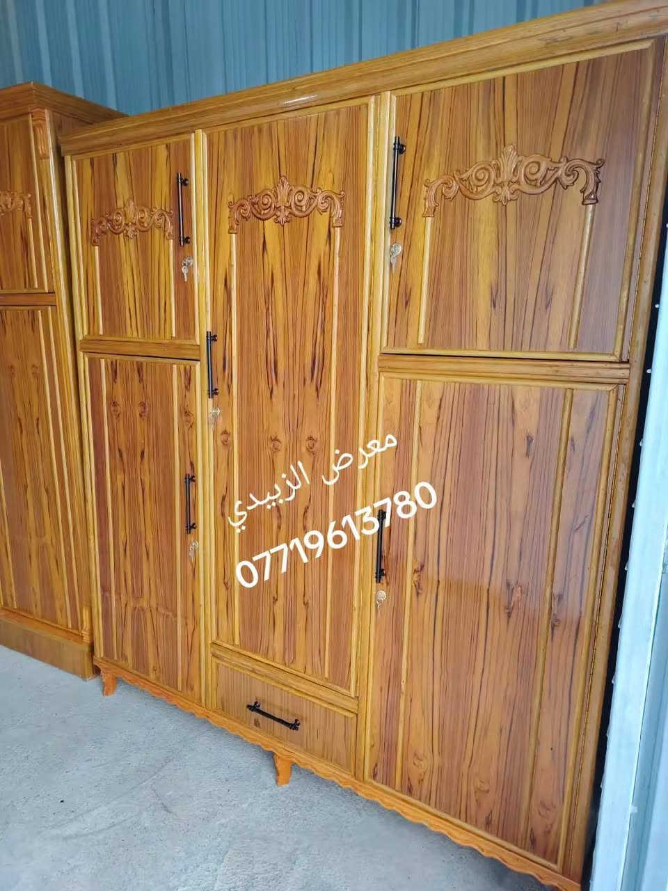 كناتير حطاطه درجه اولى
معرض الزبيدي ***********
