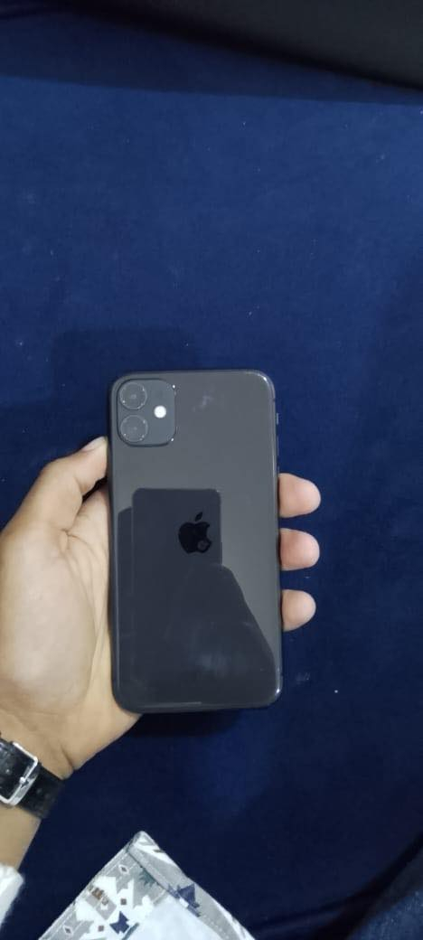 ايفون ١١ عادي ذاكره ١٢٨ مبدل شاشه اصليه ٣ خيارات بطاريه ٧٧ مبدل فقط شاشه وتلفون كلش حلو للمراوس وللبيع٢٤٠
رقمي ***********
