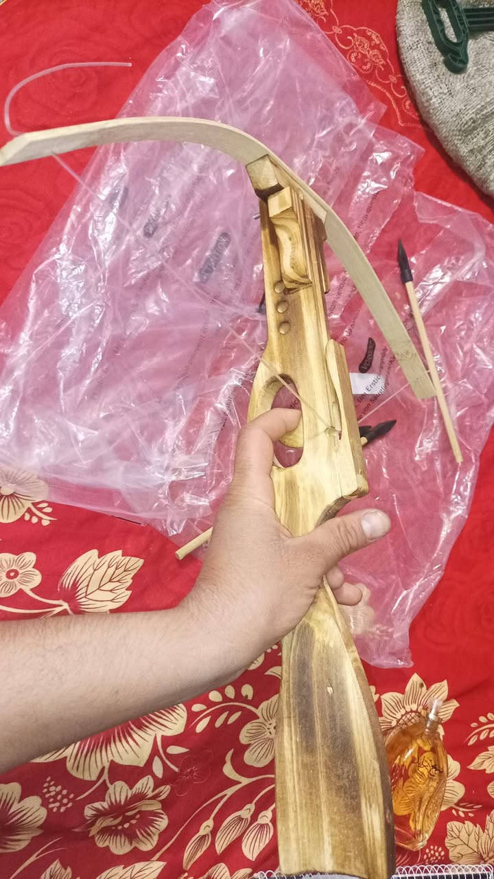 مسدس لعبة كوالتي عالي كلش قوي بسعر 10 الاف


**إذا كنت صاحب هذا الإعلان وتريد حذفه لأي سبب، رجاءا أرسل رسالة إلى الدعم الفني**