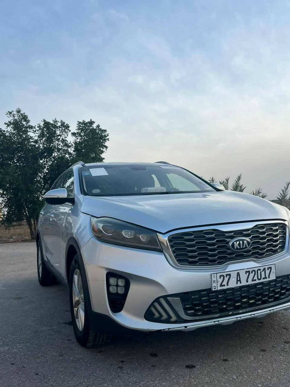 كيا سَورنتو ٢٠١٧ سياره اصل مكينه كير تبريد كهربائيات حداده تخم تاير جاهزه من كلشي وضع شركه كارتون ماشيه ١٠٠استعمال شخصي ومال جناي الله شاهد وبسمي مكان ناصريه سعر ١٧٧ مجال قليه  بيهه بنيد وجاملغ لا حوض ولابرانكييت ولباقي كبس شركه سياره ٦سلندر وارد امريكي ***********وشراي بخدمته اخوالي مايعجبه سعر يعبر ويتركله كلمه طيله والي عنده مراوس باقل وفرق النتوا كيه ابوتيمه وفرق ينطيني هم ترهم يخابرني وبلخدمخ
