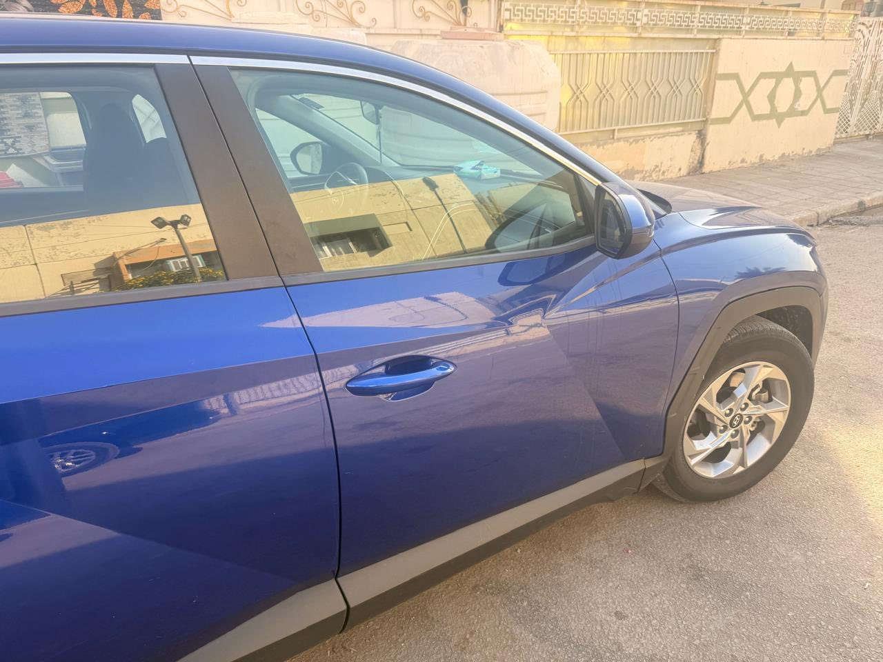 توكسان امريكي 22 ضربتها حلوه
سياره نظيفه كلش ماشيه 70
ب174$ وبيهامجال 
***********
