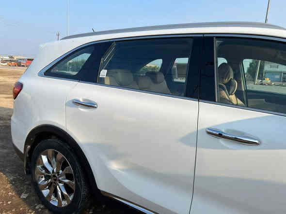 سلام عليكم 
سورنتو 2020 مكفوله  رقم بغداد ✅
سنوية ورقم بسمي جديد ✅
حساس امامي خلفي بصمة عدد2  ✅
سياره جديده مال بيت ماشي 100الف حقيقي ✅  
اربعة سلندر ٢٤٠٠ ✅
مكان سيارة واسط / قضاء النعمانية رقم الهاتف ***********
السعر 255 وبيه مجال
