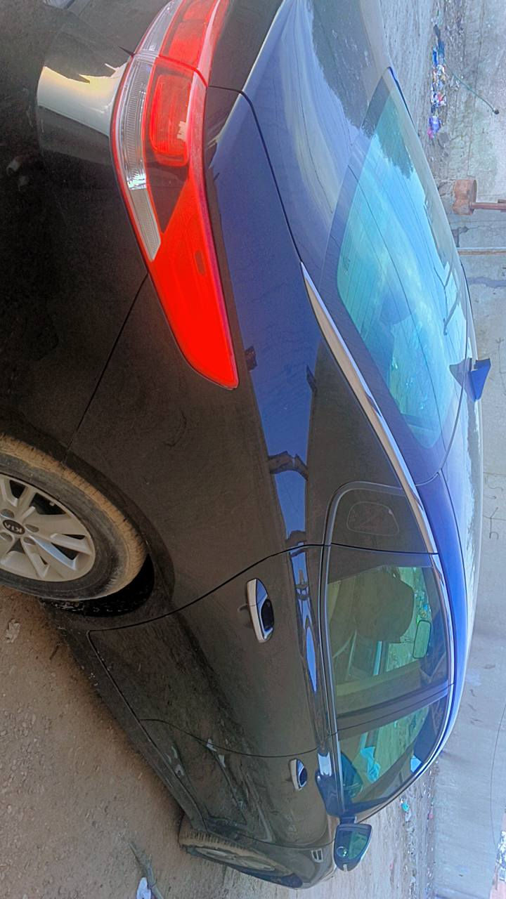 سلام عليكم اوبتمه موديل2018 وارد امريكي ماشيه 55 حادث بنيد مصبوغ وجاملغ فقط سيارة نضيفه وما ماشيه من الداوم للبيت دوسات وكشنات جلد رقمها بغداد عربي مكانها بغداد سعر 135$ بيها مجال بسيط رقم تواصل واتساب ***********
