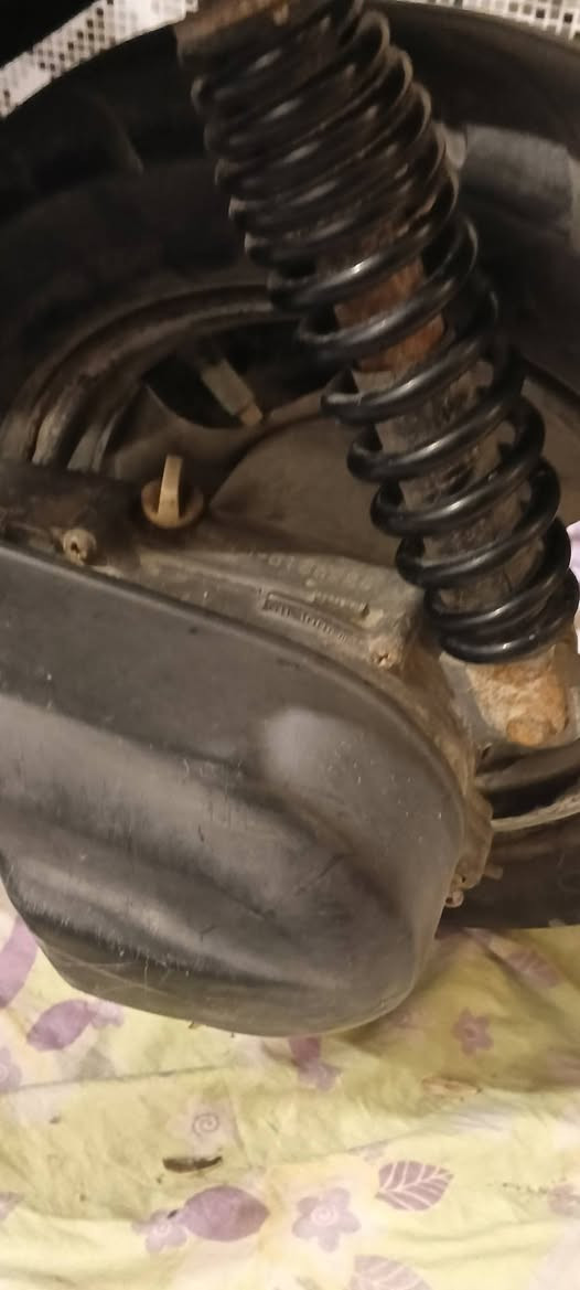 السلام عليكم دراجة بتره مكينه تخبل نهضه وسرعه شرط ناعمة سلف هندر كهربائيات السعر 300 ناصريه المركز *********** مستعجل ع بيع
