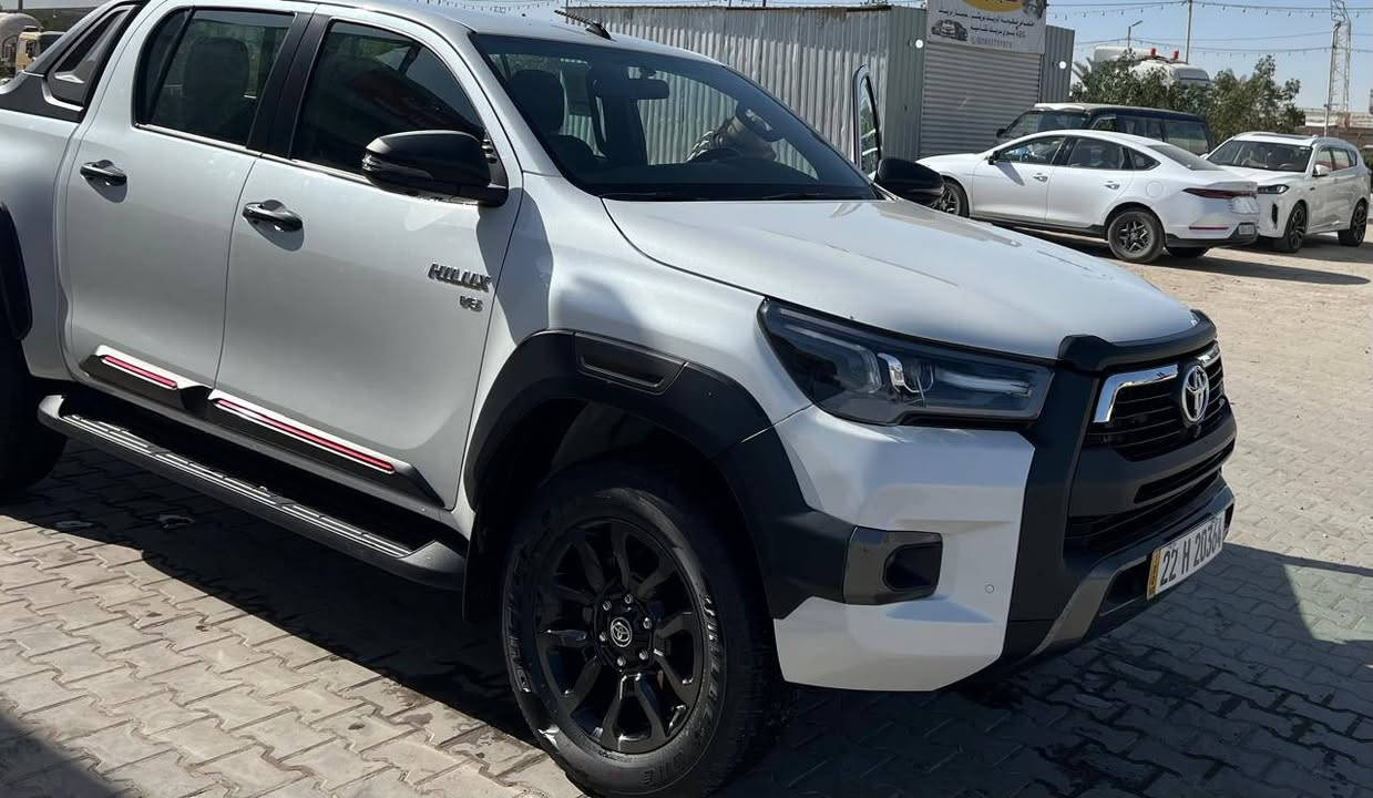 تيوتا هايلوكس بيك-آب فورويل 6 سلندر
السلام عليكم 
سيارة للبيع 
تيوتا هايلوكس بيك-آب فورويل دبل قمارة 
اربيل ماشية 17الف فقط
موديل 2024
مكفولة كفالة عامة 
السعر 42,000 $
رقم الموبايل للتواصل ***********
