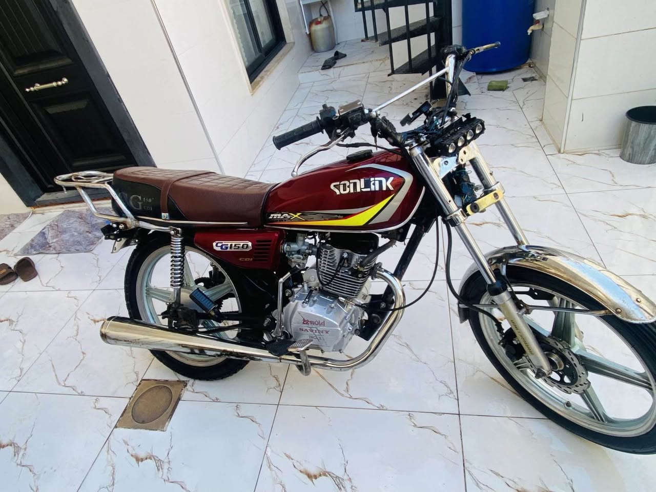 بۆ فرۆشتن مۆدیل 2021جۆر ساڤین مه‌كینه‌ 150یه‌ گیرو مه‌كینه‌ كاراباهی هه‌موو به‌شه‌رت مه‌كینه‌ كاپس بی دانگ بی دوكال ماتۆره‌كا تابلی جوانو به‌قه‌وتا بی مه‌سرافه‌ ماتۆره‌كا هی بن داستی خۆم بوا دلیڤه‌ریم پێ كردوا تابلی جوان و ریكا مانافیستی بزربوا باس به‌شه‌رتی ئاغد دادام مالی مه‌دانی هه‌موو به‌شه‌رت شوین هه‌ولیر نرخی320محماله‌ ژ/م***********واستاپ ڤیباری له‌سه‌ره أربيل, العراق
