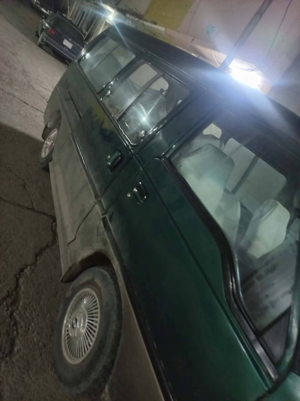 كيا هونداي موديل ٩٦ مكينه معمره جديد غرفه جديده ويرمنيه مسوي سنويه نهايت ٢٨ يسقط رقم بغداد ألماني شرعي بل موصل شرط تحويل وكاله ماكو تاخد هيئه مرور صفر عليها ٤٠٠ السعر ٥٥ بي مجال بسيط ***********/***********
