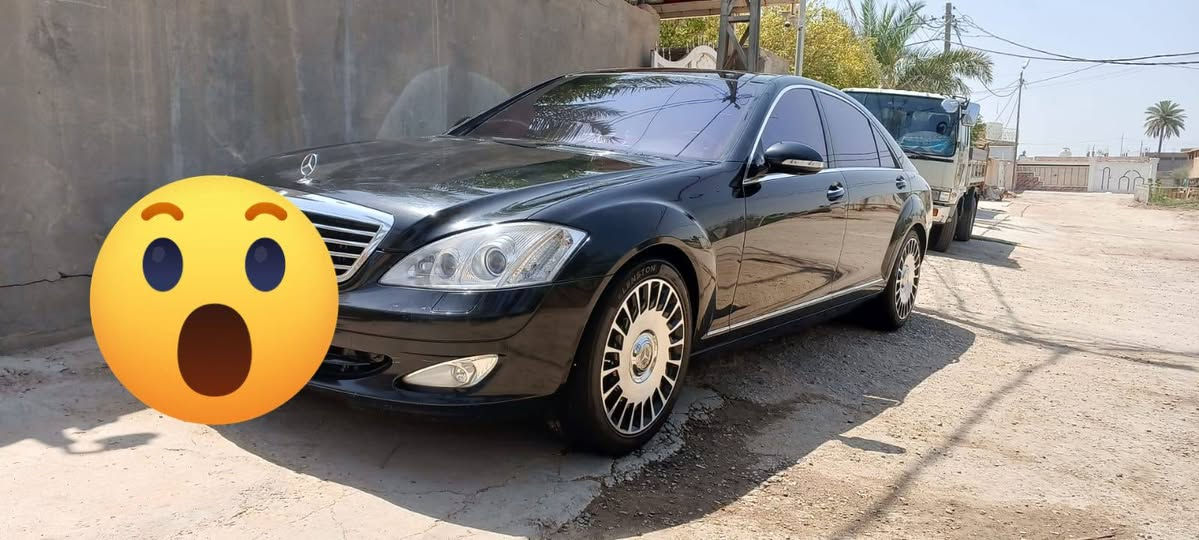 السلام عليكم ورحمة الله وبركاته 

للبيع مارسدس s500 فول 
 مواصفات متؤمه ارقام وسنويه بغداد كفاله من الكص والحادث والشخط والعشاير حداديه تبريد تخم تاير جدد العنوان بابل
السعر 95 وبيه مجال
***********
***********
