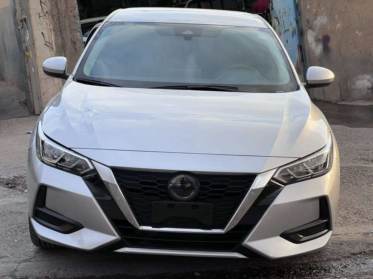 نيسان سنتره
صياره مرقمه جاهز رقم اربيل تحويل ثاني يوم
موديل 2023 
وارد امريكي 
موصفات SV كشن هيتر ستيرن هيتر 
ماشي 28 الف مايل 
صياره بيها باب صايق صبغ فقت واحد قطعه صبغ 
ملا حضه بيها 2 تعديل PDR بل جاملغ سكن امامي باب
شويه دوسه   رقم الشاصي موجود منشورات
صياره بجم كبس خلفي كبس 
بيدون ايرباگ فقت سيستم توكمه 
عنوان عقرء 
السعر 140 مجال شويه 
رقمل هاتف وتساب علي 
***********
