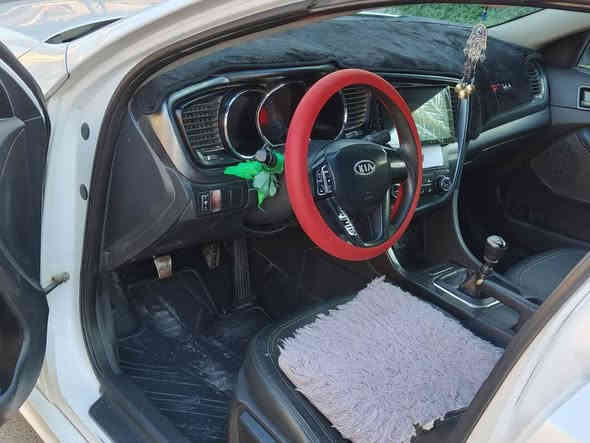 السلام عليكم كيا اوبتيما كي 5 بيه صبغ بابين فقط سياره وارد كوري سيا نضيفه خير من الله صدر حداديه جدد تخم تاير جديد سياره جاهزه   ***********
