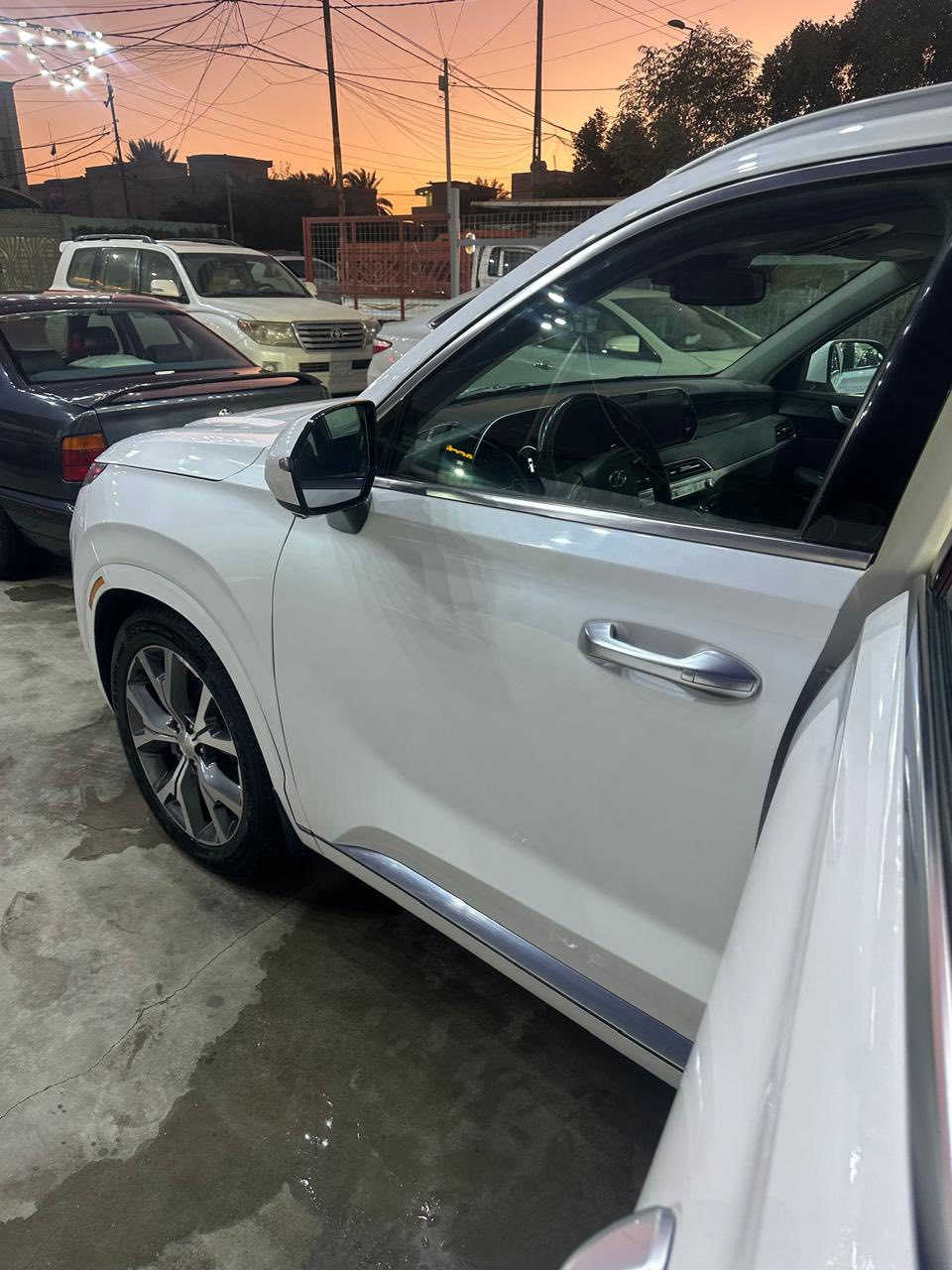 السلام عليكم للبيع هونداي بلاسايد موديل 22 لمتدد شنو البالكم بيها موصفات رقم اربيل تحويل او وكاله ماكو مشكله اي نقص مابيها حادثه باب وجاملغ صور الحادث مرفقة ماشية 52 مكان السياره الغزالية السعر 260 وبيها مجال بسيط هـ ***********
