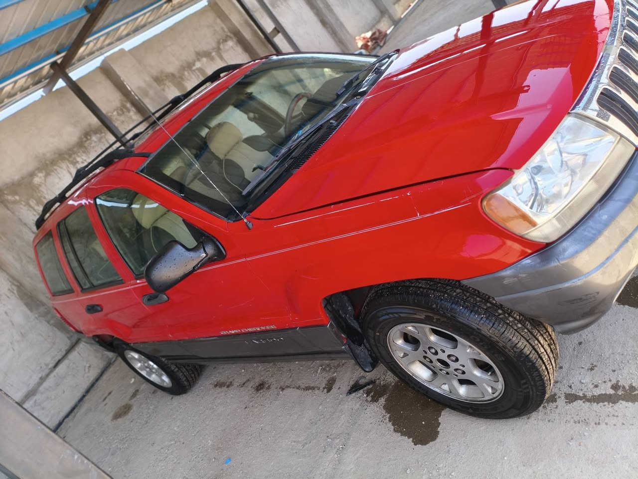 جيب شيروكي 2001 للبيع فقط
كير ومكينه مكفولات مكينه ففيتي توني شاده 

تخم تاير جديد 

منظمومة زنون جديده 

تبريد شغال بس ضعف بالكمبريسر 

غرامات مصفره 

سياره كلش حلوه احلى من الصور 
السعر 65 وبيه مجال

مكاني ذي قار الشطرة

***********
