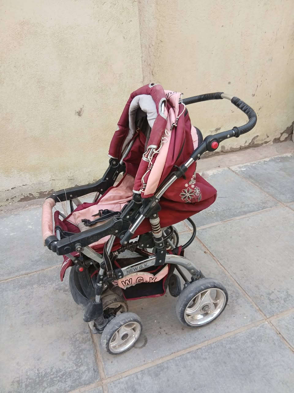 عربانه للبيع السعر 40وبيهة مجال


**إذا كنت صاحب هذا الإعلان وتريد حذفه لأي سبب، رجاءا أرسل رسالة إلى الدعم الفني**