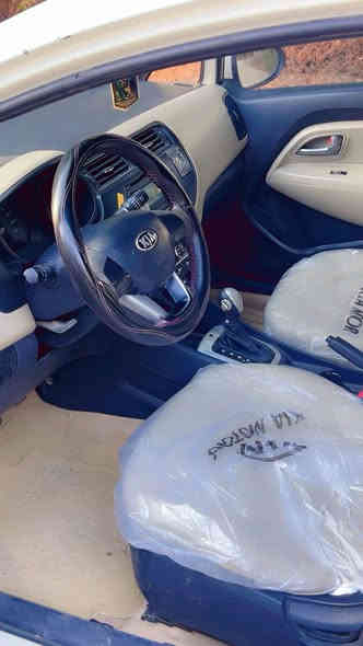 كيه ريو مديل ٢٠١٥خلجيه بسمي مدور ثني يوم رقم نجف  صبغ جملغ وبنيد  ولباقي مكفول  سياره جديده وحلوه وقتصادي بنزين عادي مايحتاج بنزين محسن  سعره ٨٨ هاذه رقمي وني خادم ***********
