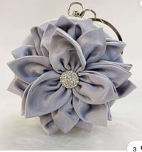 جنطة مناسبات • تجنن