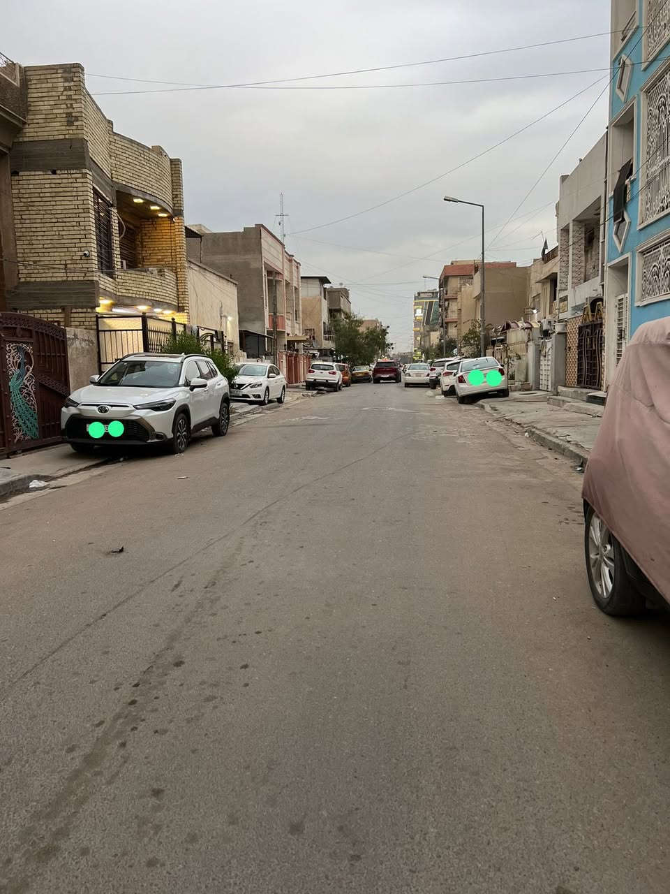 مشتمل عكادة (قطع) أو قطعة أرض للبيع
المساحة 50 متر  
واقع حال 57 متر  
الواجهة 3.5 متر  

الموقع: الغدير / 706  
قريب من جامع خديجة  

الرتبة موجودة  
السعر مناسب  

📞 للتواصل:  
***********  
+964 773 614 2601
