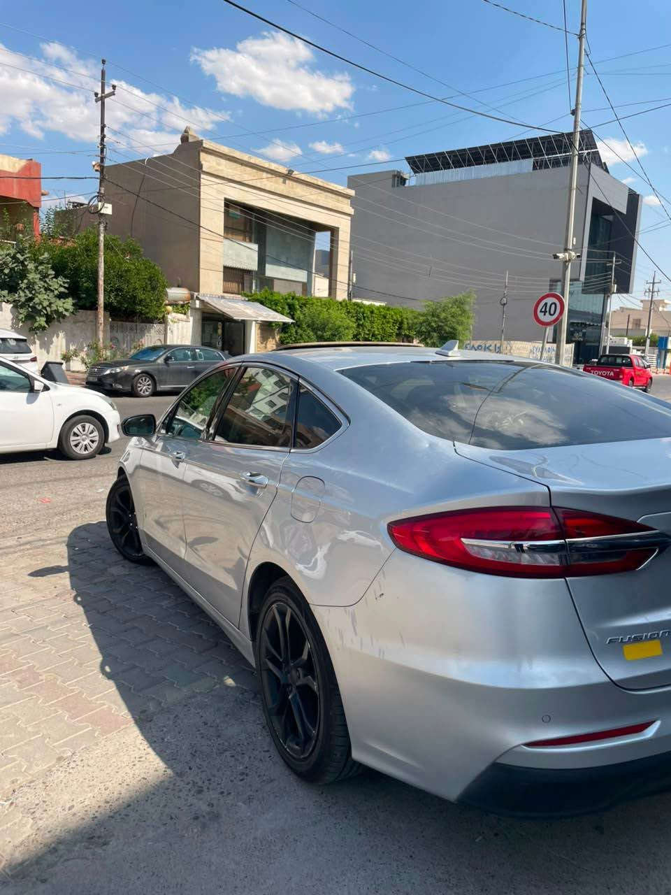 Ford Fusion #203
Model 2019 
 
بۆنیت چاملغ سبوغ 
سێ جێگا بچوک تعدیل 
بێ ناو گرتن بێ ئێڕباگ 
م/ sel فوول سلایت
ڕۆیشتن / ٢٠٠ هەزار کم 
ڕەقەم کۆنە سەنەوی نوێ 
مەکینە V4,15 تۆربۆ 
قەپاغ مەکینە کرایتەوە

نرخ / ١١٢مجال
*********** واطسب فایبر أربيل, العراق
