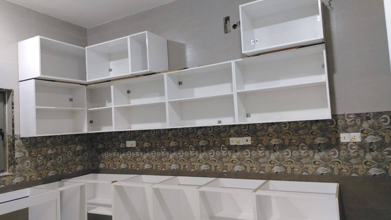 هيكل مطبخ مستعمل قليل (ام دي اف MDF) طوله اكثر من (10 م) ثلاث طوابق، كان مثبت على الحائط و الان تم فتحه
هيكل مطبخ داخلي MDF مستعمل
العنوان :البصرة/ الحكيمية / قرب مقبرة الأنكليز

الهاتف : ***********
            ***********

السعر : 700 الف دينار
هيكل مطبخ مستعمل قليل (ام دي اف MDF) طوله اكثر من (10 م) ثلاث طوابق، كان مثبت على الحائط و الان تم فتحه
