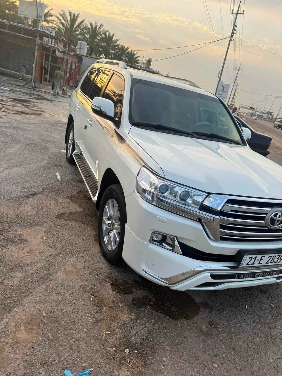 ‏Landy Cris للبيع موديل 17 فول مواصفات مكان بغداد بريمي تشغيل عن بعد حساسات ستة سلندر كشنات كهربائية مقفولة من ضربة وصبغ***********￼

