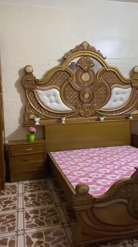 سلام عليكم عندي غرفه نوم مستعمله للبيع صاج عراقي  توجد خدمة توصيل

***********
