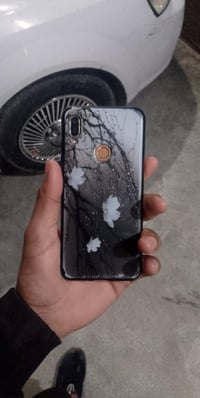 واي 7 • جديد • مبادلة بايفون 6