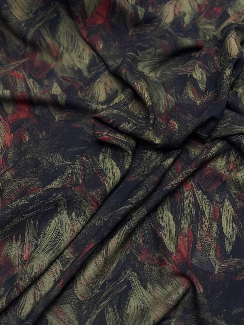 خاميه. درجه اولى 
شرط الفحص 
كشمير ايطالي.دي.سجارج
سعر القطعه ٦ ونص
توصيل موجود كل المحافظات 
للحجز واتساب
***********
