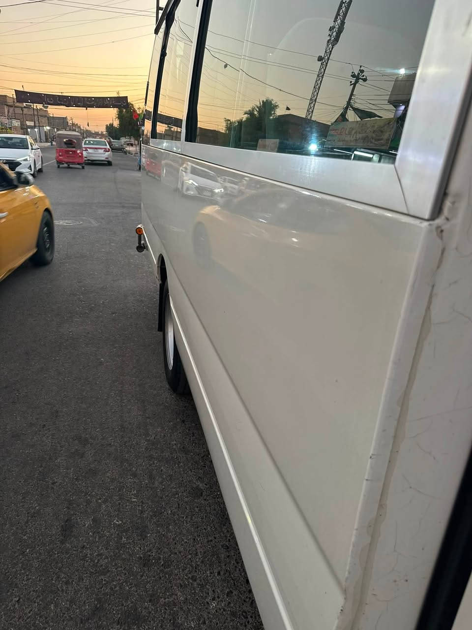 ٢٠١٥ للبيع رقم بغداد السيارة جاهزة بيهة شبرين صبغ فوك الشبجة مال التبريد وبارد قليل السيارة بسمنة تحويل مباشر مكان بغداد جسر ديالى القديم 
السعر ٣٢٥ وبيها مجال للطيبين 
***********
