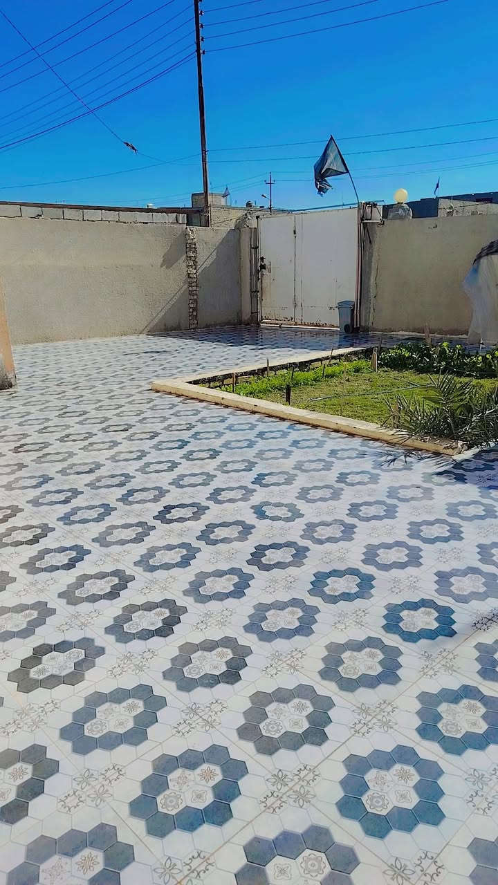 بيت للبيع طابو صرف حر المساحه 300   متر 
تفاصيل البيت
غرفتين  وصاله و استقبال ومطبخ حار وبارد ومغاسل خارجية ودااخلية  مع مخزن
الحولي  شارع 60    قرب كراج الحولي


**إذا كنت صاحب هذا الإعلان وتريد حذفه لأي سبب، رجاءا أرسل رسالة إلى الدعم الفني**