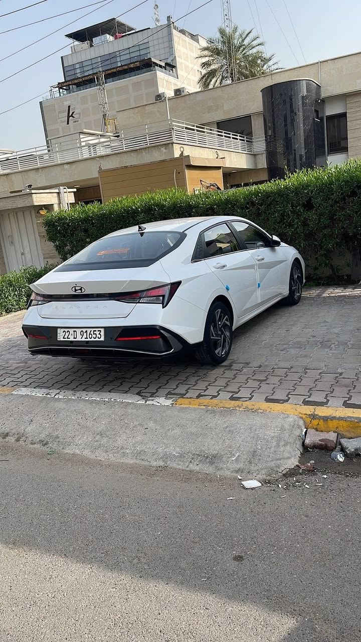 النتره تجميع السعر 112 وبيها مجال
بيها 3 صبغ وربع او ثني تبديل بلادي نفس الون مال تفضيخ شرط شرط بدون لا دواخل ولا ضرر قوي فقط شي كلشششش سخيف وبسيط موديل 24 
مكاني بغداد  فقط بيع  ماشيه 48 تقريبا 
مكفوله من كلشي فقط الي ذكرته فقط 
***********
