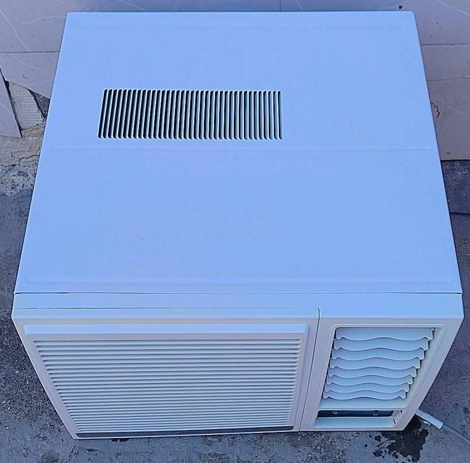 للبيع سبالت مستعمله وجديد العنوان بغداد جميلة
مكيف ميديا ٢طن 
نظافة ١٠٠% عدد ٢
حار بارد 
***********
***********
