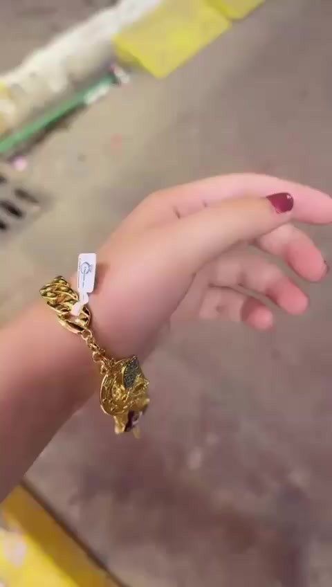 ذهب برازيلي طلاء ثابت 💯
تلكوها عند اكسسوارات زمردة  اسعار خياليه


**إذا كنت صاحب هذا الإعلان وتريد حذفه لأي سبب، رجاءا أرسل رسالة إلى الدعم الفني**