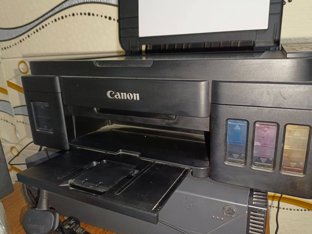 طابعة Canon PIXMA G2411 ملونه سعرها 75 شغاله ع الفحص.. العنوان كربلاء


**إذا كنت صاحب هذا الإعلان وتريد حذفه لأي سبب، رجاءا أرسل رسالة إلى الدعم الفني**