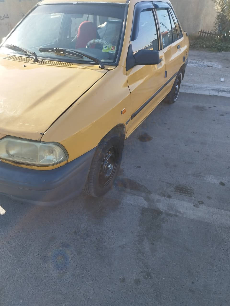 سلام عليكم حبايب سايبه موديل 13 تخم تاير جديد صدر امامي خلفي جديد دوشمه جديده كير  مكينه حلوات مصفرء هيه غرامات مكاني بغداد الحريه اسعر 27 ***********
