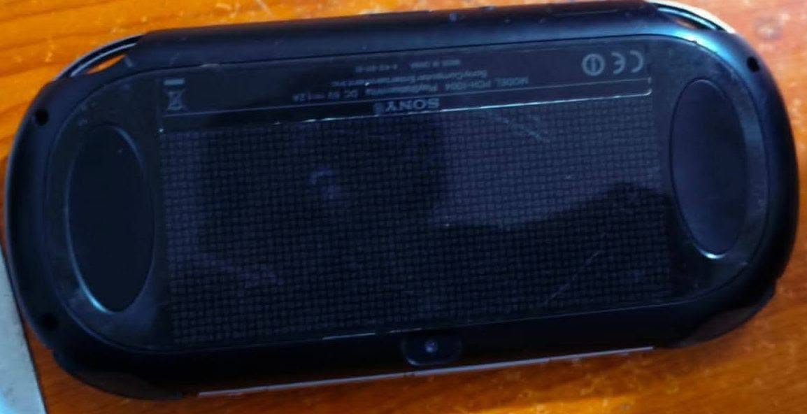 بي اس ڤيتا مهكر اوليد PS Vita OLED رام 64 

نظافة حوالي 82%، مع الشاحنة الاصلية 

السعر 235 الف


**إذا كنت صاحب هذا الإعلان وتريد حذفه لأي سبب، رجاءا أرسل رسالة إلى الدعم الفني**