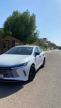 BYD دستروير 2025  ماشيه الف فقط  رقم بغداد تحويل ثاني يوم مواصفات  بصم...
