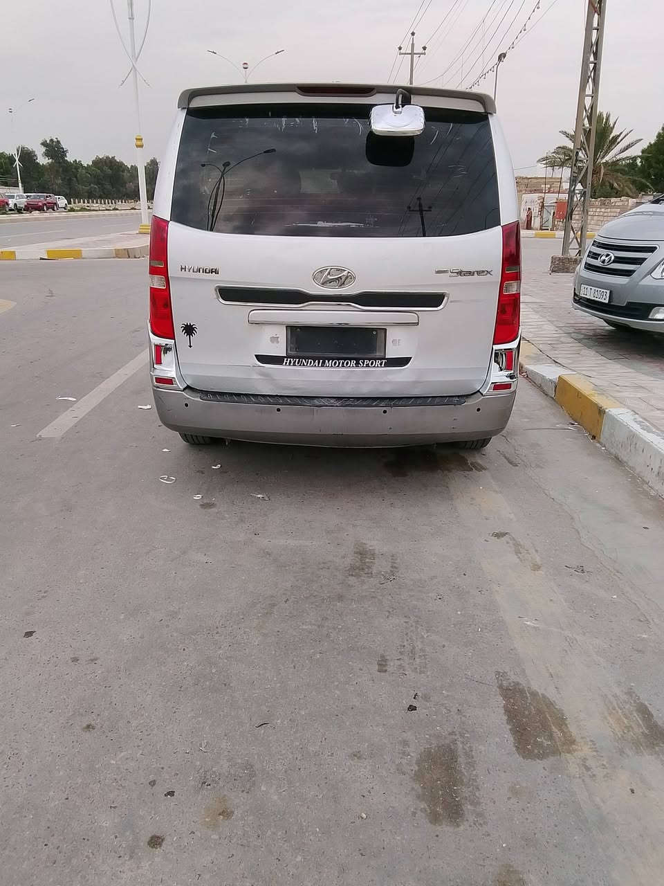 سلام عليكم ستاركس ٢٠٠٩ محور مسكر  كفاله من صبغ والمعجون وضربات بيه دحجات خفيفه رقم صدمي ميسان تخم تايم دوشمه تنته جلد تجي وتشوف بعينك السياره السعر ١٢٠ وبيه مجال مكان سياره ناصريه مركز وراعيه موجود بلناصريه
***********
