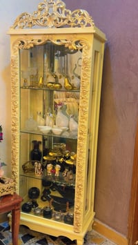 أغراض بيت • خزائن • أثاث