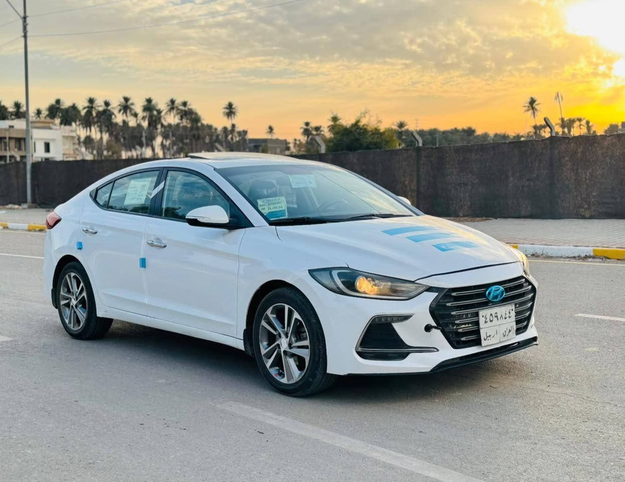 هونداي #النترا ⚪️⚪️⚪️
موديل 18 خليجي 
مكينه 2000دوش مكفوله 
فتحه 
شاشه 
كامرا 
جلد
داخل صاج
اشاره بالمرايا 
ويل كب كروم
قطعتين تبريد 
السعر ١٢٨
بيها قطعتين صبغ باب السايق وباب الخلفي سونار موجود بالمنشور 
رقم أربيل تريد تحويل تريد وكاله 
مكان واسط الصويره 
للاستفسار اكثر 
*********** 
***********
