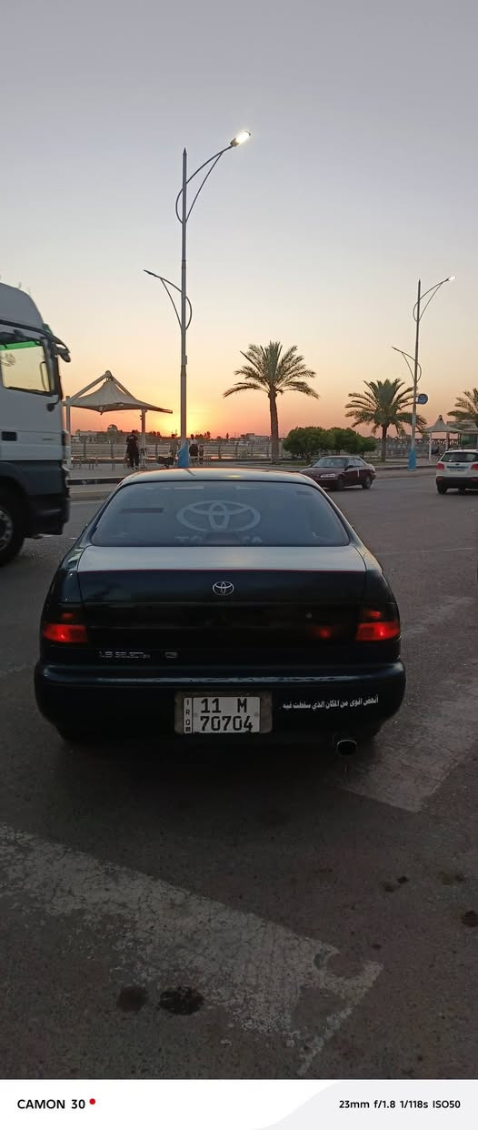 سلام عليكم من رخصت الادمن تيوتا كورونا موديل 1993 سياره بلاديه بدون صبغ بدون ضربه بدون بارد حداديه حلوه صدر امامي خلفي كامل تخم تاير تبريد ثلج سياره رقم بغداد باسمي تحويل ثاني يوم المكان فلوجه كورنيش سعر 45 بيه مجال بسيط  للاستفسار ***********
