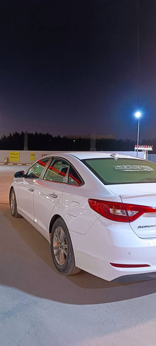 سلام عليكم. للبيع فقط.  
سوناتا 2017 وارد كندي.  فول مواصفات لمتد اخر شي رقم شمالي دولي       تحويل مباشر  مجاني   بيها جاملغ مبدل وباب بدون حادث سرقه وبيها تشليع بل بنيد قليل   والباقي كفاله عامه كير مكينه حداديه تبريد كفاله عامه  مكينه 2400 
السعر 117 وبيها مجال قليل حك الجيه مكان السياره النجف الاشرف. *********** النجف, العراق

