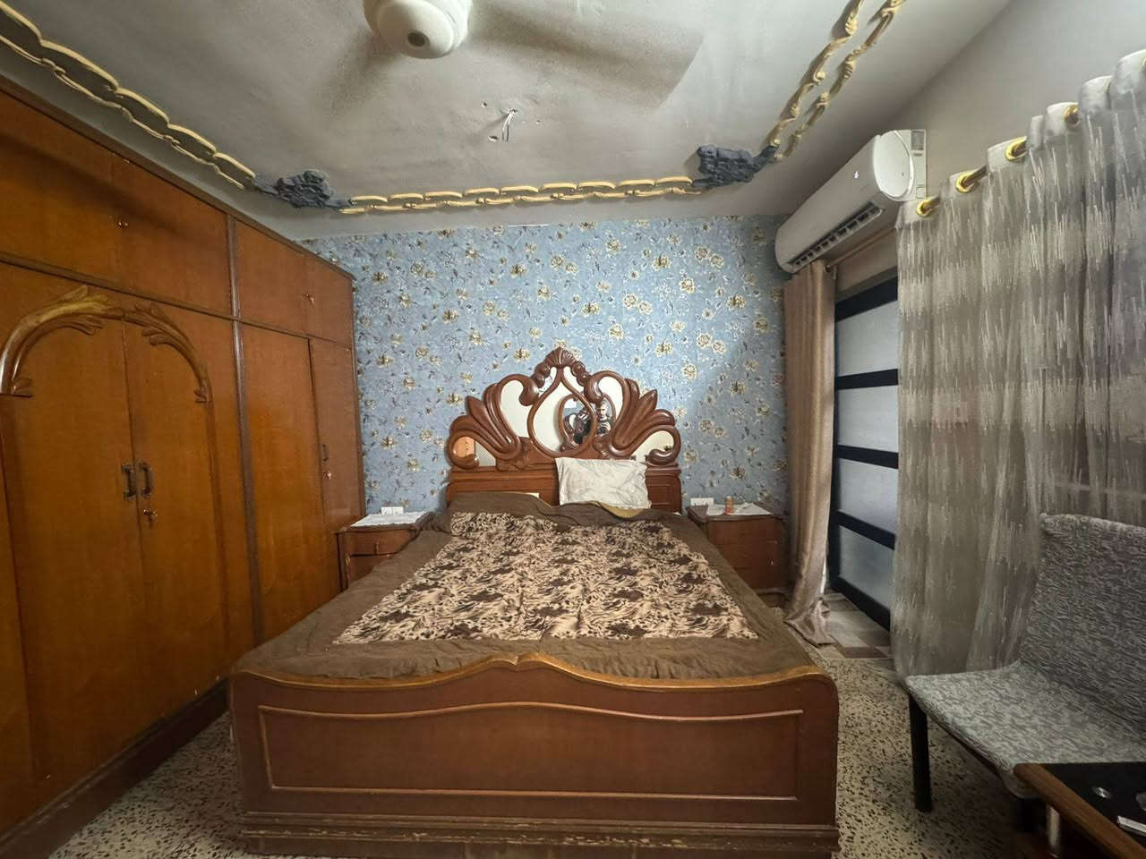 غرفه نوم للبيع
كنتور ابو ست بيبان وملحق
سعر الغرفه ٦٠٠
المكان بغداد حي الاعلام


**إذا كنت صاحب هذا الإعلان وتريد حذفه لأي سبب، رجاءا أرسل رسالة إلى الدعم الفني**
